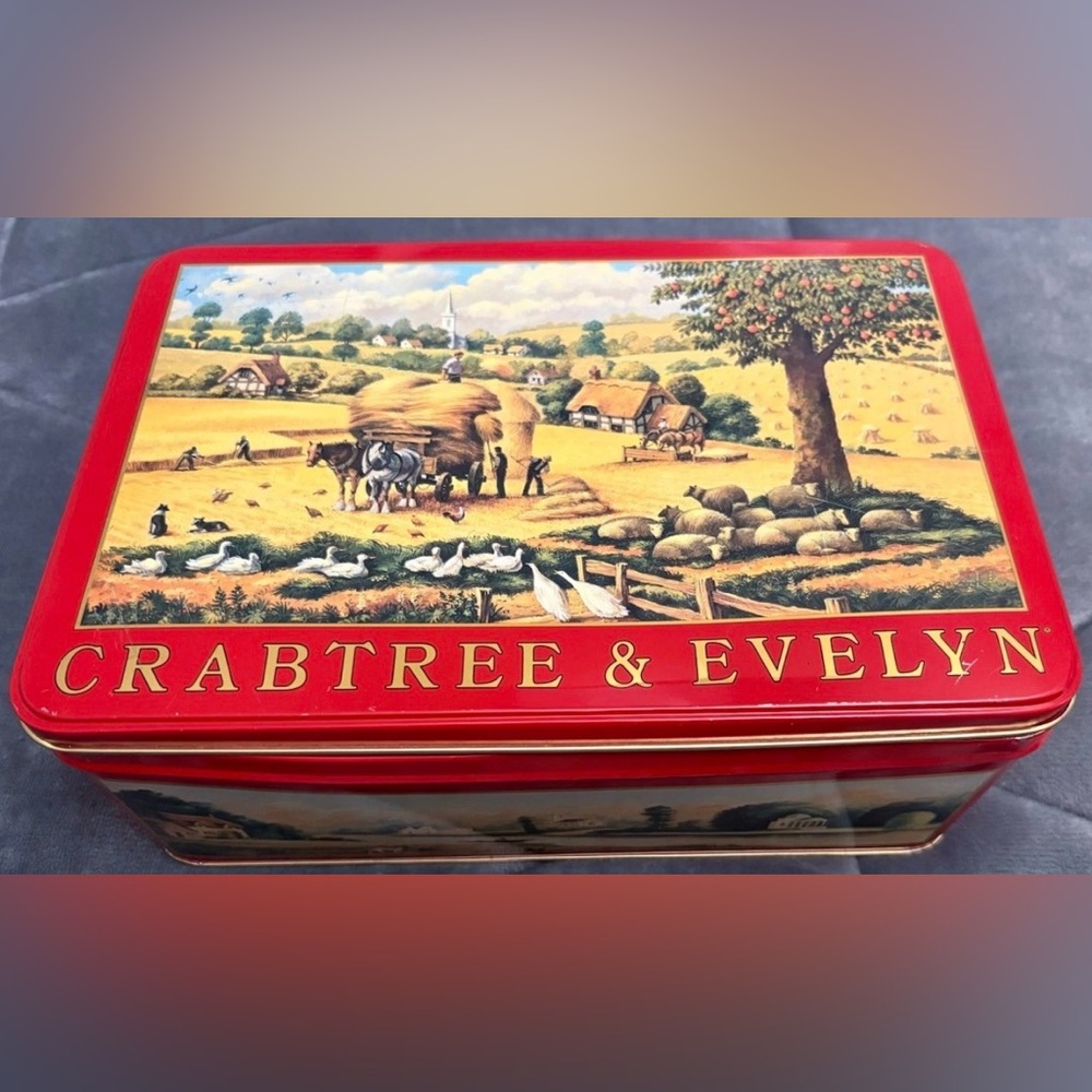 VTG Crabtree & Evenlyn Decorative Storage Tin w/ Lid 10.5” X 7” EMPTY